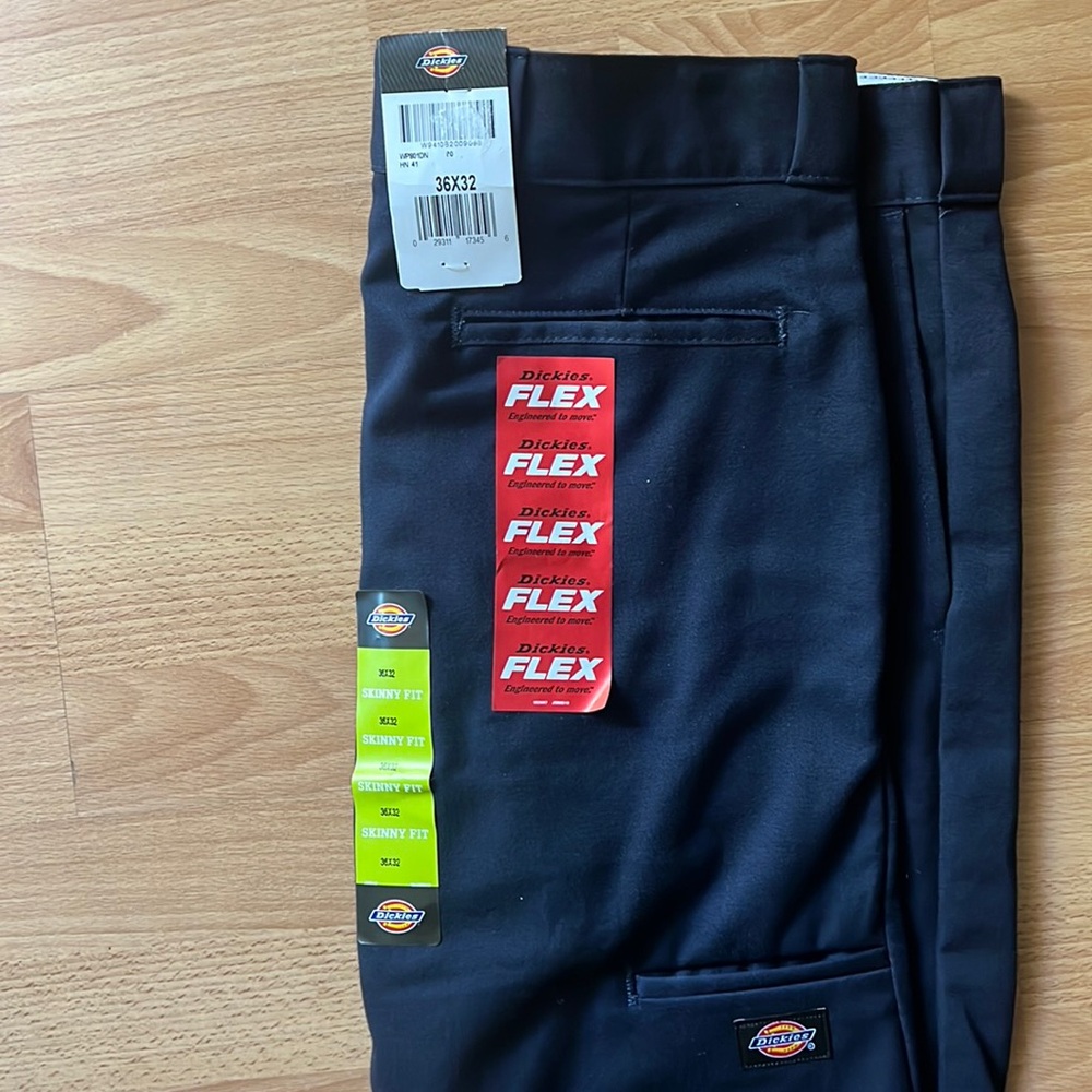 Brand new never worn dickies skinny fit pants